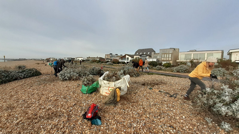 Beach clearning with FOSB